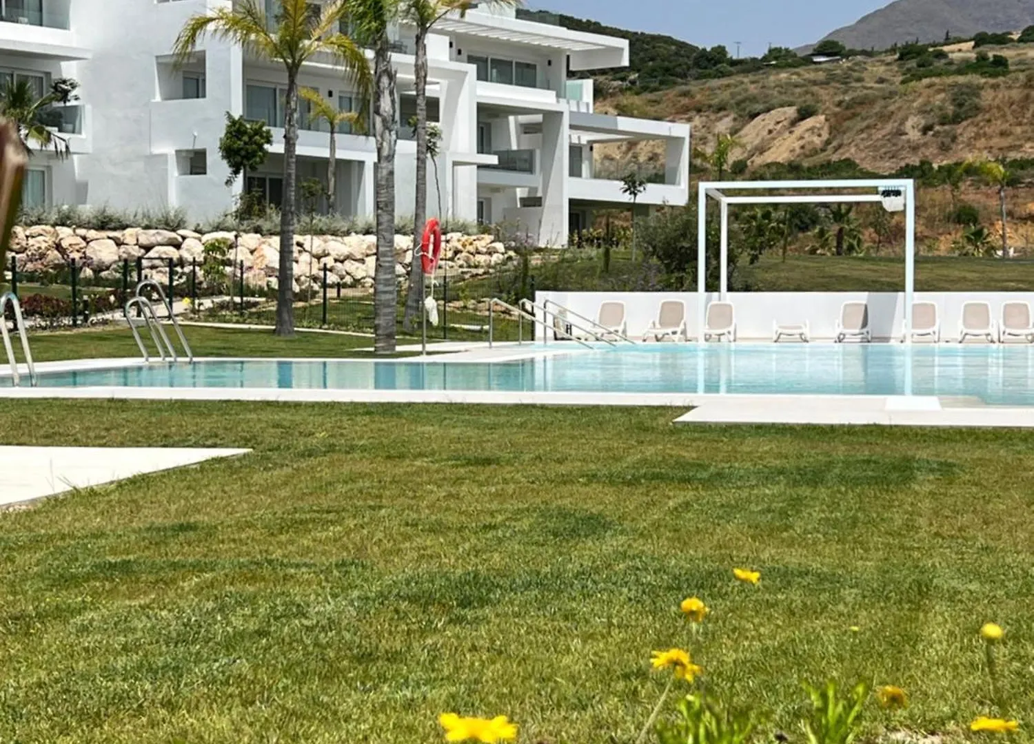 Estrena Apartamento En Alcazaba Lagoon Estepona